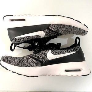Nike Women’s Air Max Thea Ultra Sneaker Size 8